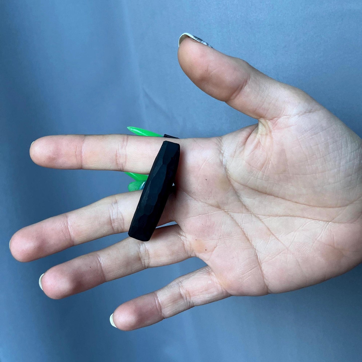 Handheld Claws - Glow Green