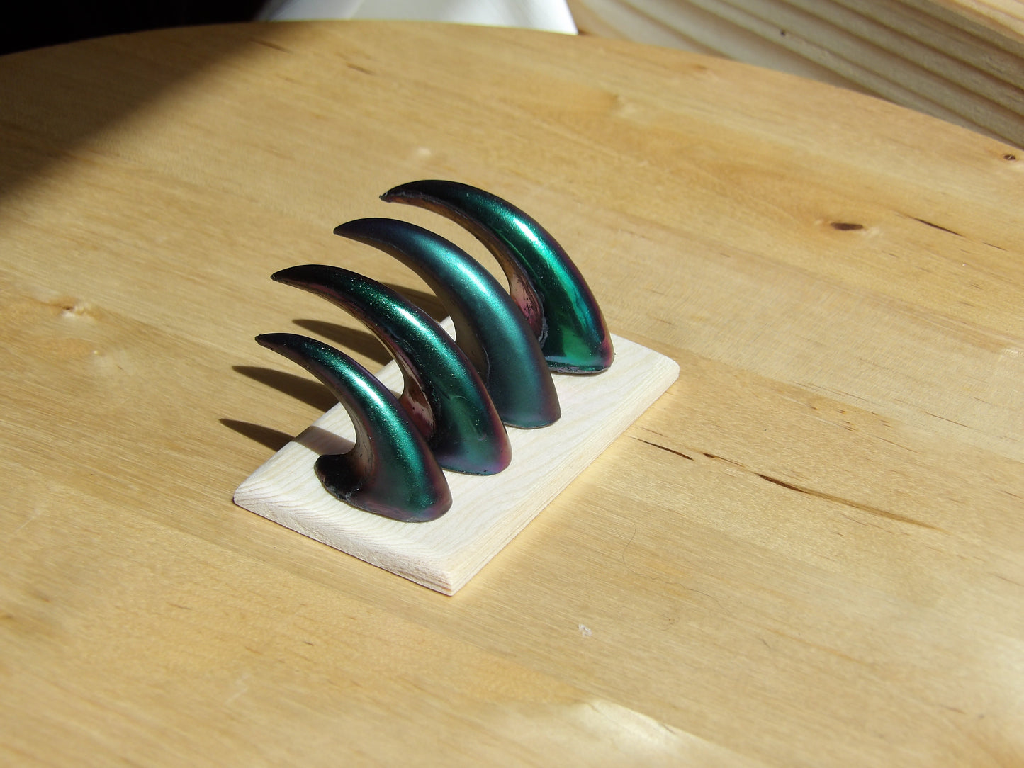 Multi-Chrome Claws
