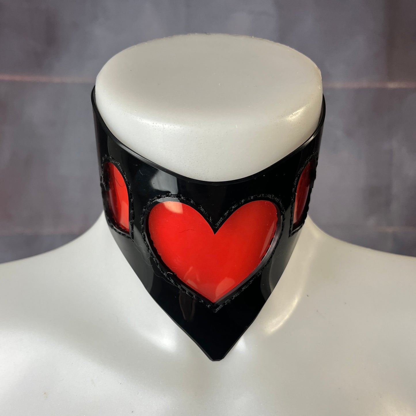 Black Heart Pointed PVC Collar