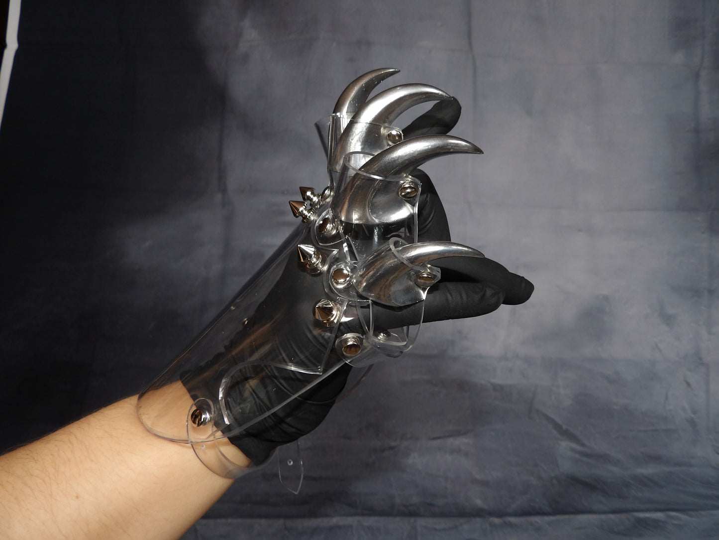 Custom Fit Metal Claw Gauntlets