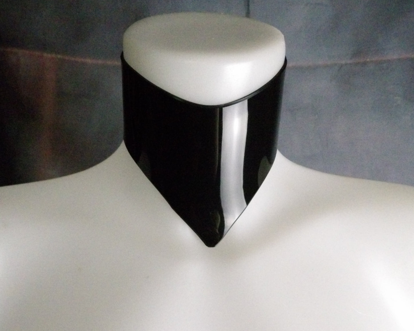 Black Pointed PVC Collar