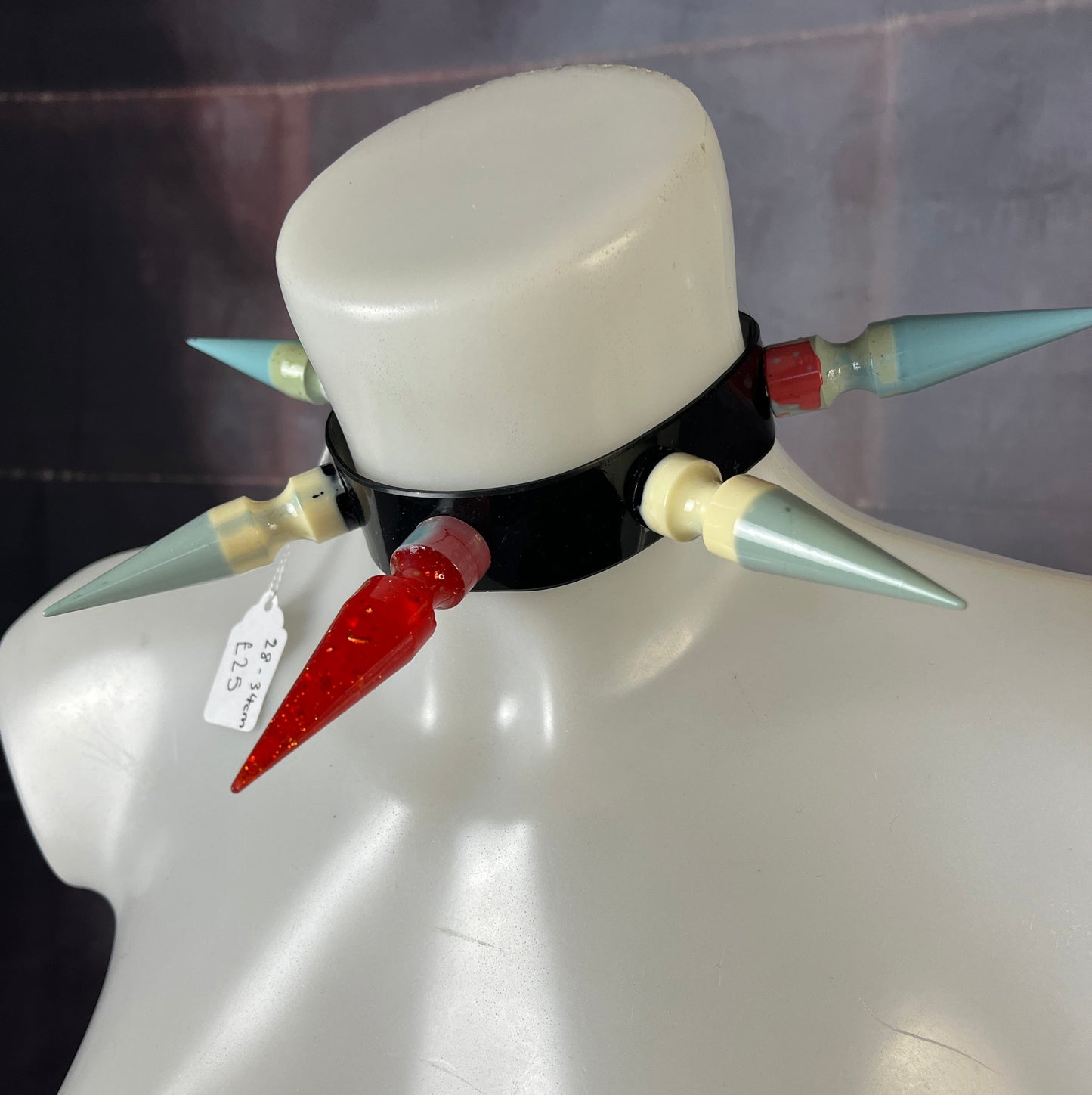 Giant Spike Choker - Jolly Rancher