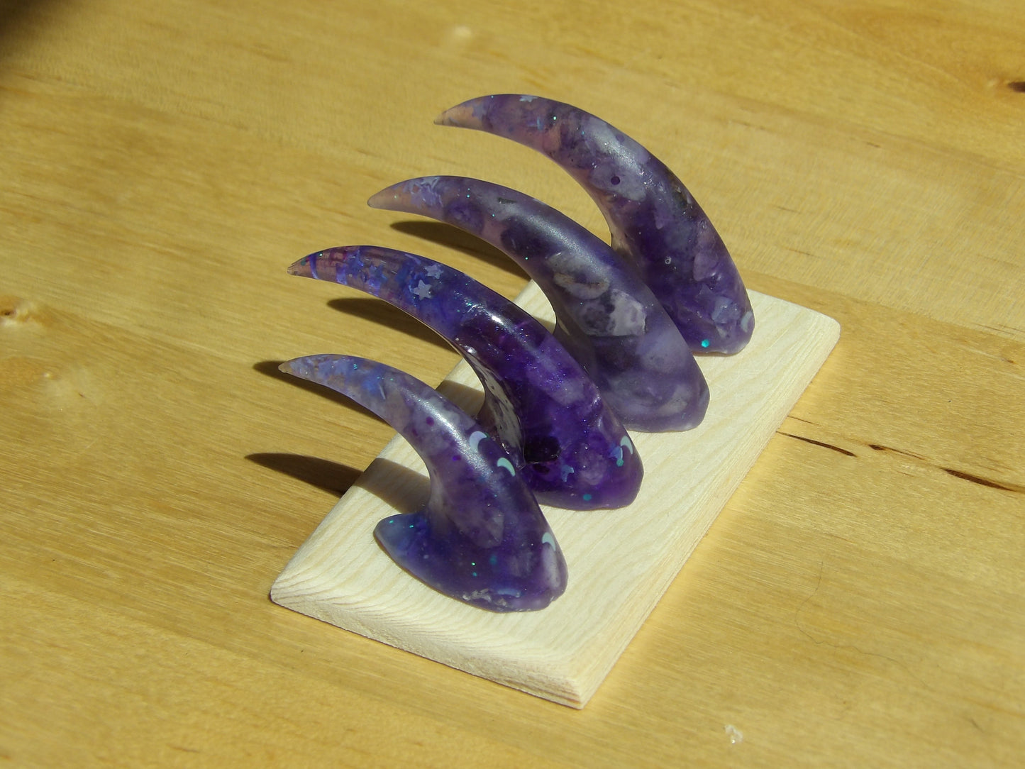 Galaxy Amethyst Claws